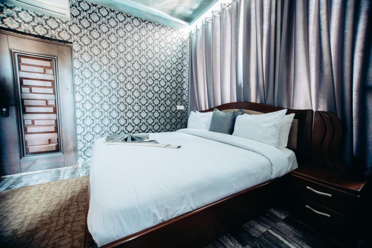 Plus 33 Hotel Nungua المظهر الخارجي الصورة