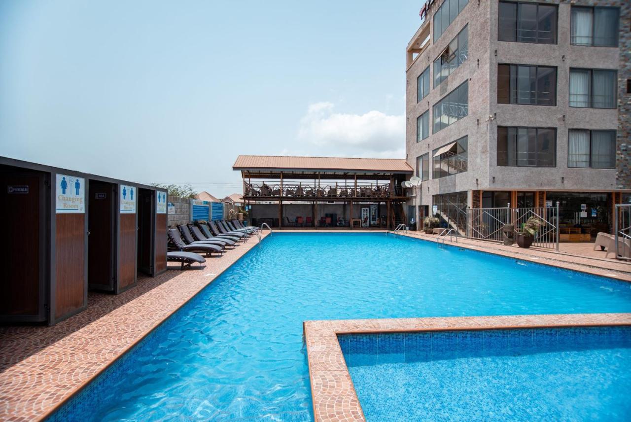 Plus 33 Hotel Nungua المظهر الخارجي الصورة