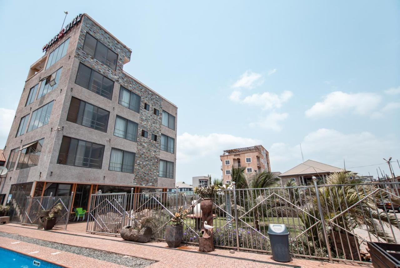 Plus 33 Hotel Nungua المظهر الخارجي الصورة